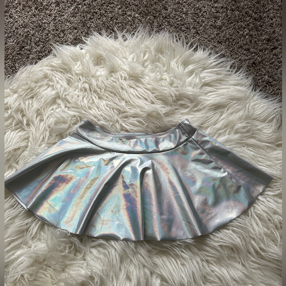 size small metallic mini skirt